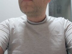 Electrician, remediez rapid orice defect aparut la partea electrica